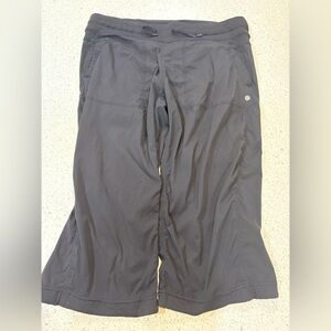 Lululemon Crop Dance Studios